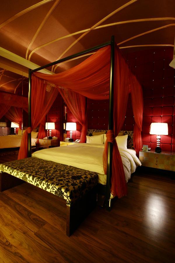 The Yorker Deluxe Motel Таоюань Екстер'єр фото